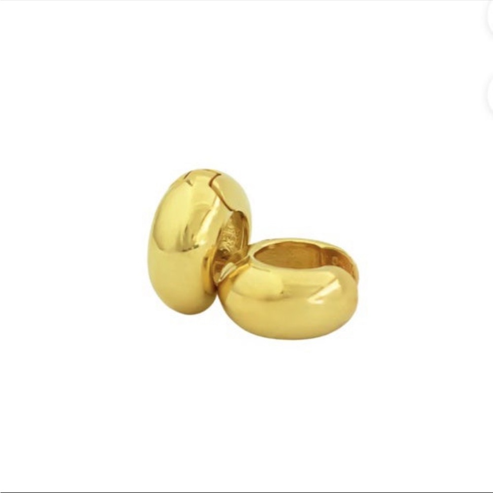 HOUSE OF HARLOW 1960 Gold Tone Huggie Hoop Earrings $60 NIB
